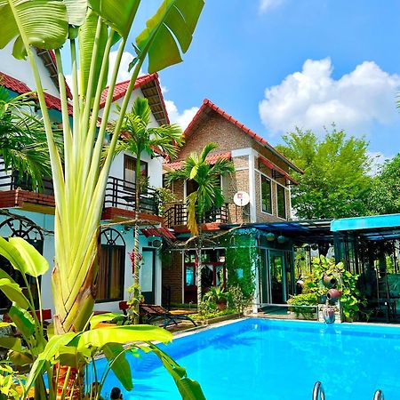 The Pineapple House Bed & Breakfast Ninh Binh Eksteriør bilde